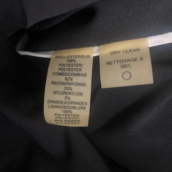 Magaschoni New York Black Streetwear Fall Cropped Womens Moto Jacket Size 4 NEW - Picture 6 of 7